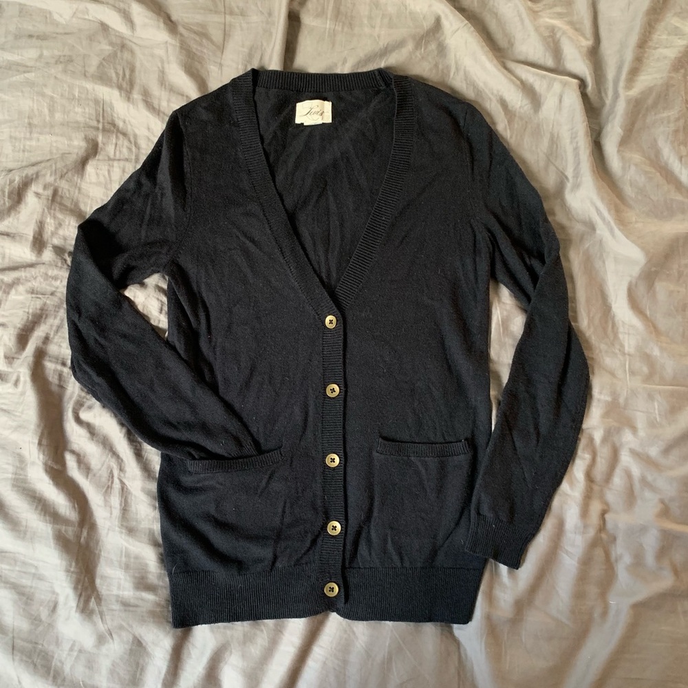 Black Levi’s long line cardigan